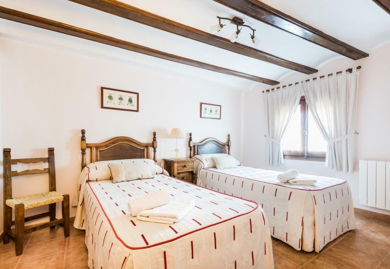 Casa La Carpintera Guest House Royuela Ngoại thất bức ảnh
